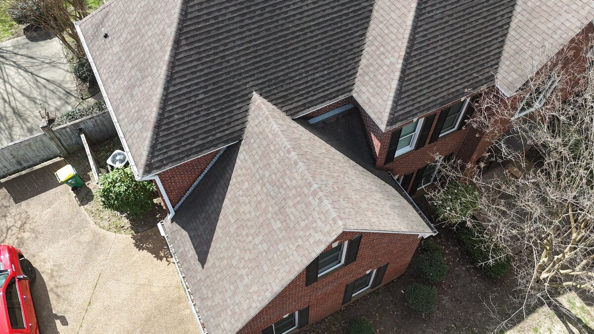 Finished residential roof on a central Mississippi home by Dickerson Contracting
